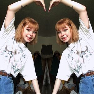 Meet your Posher, Julia!